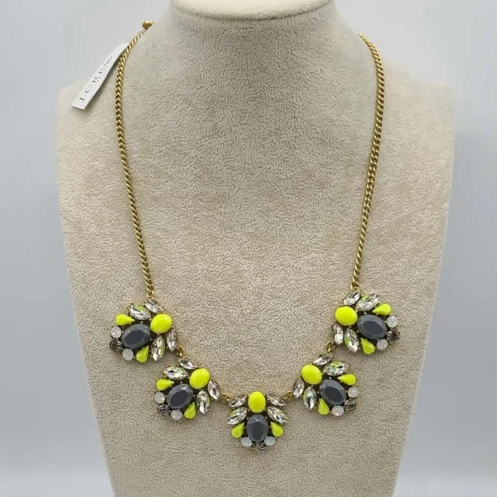 J Crew Factory Gray Yellow Resin Clear Crystal Statement Necklace NWT! NEW!